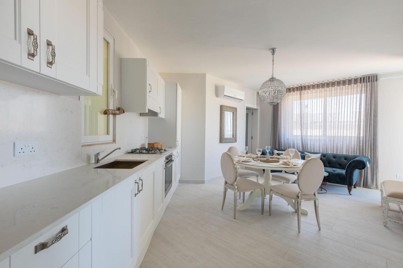 Boutique Style - 2 Bedroom Apartment- Ta'Xbiex, Sliema Area Ta Xbiex エクステリア 写真